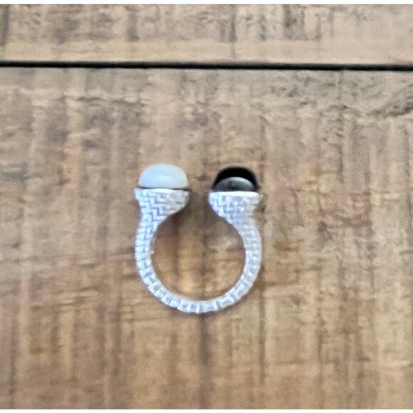 ARIVA Sterling Silver Mother of Pearl & Onyx Cuff Ring Sz 5 - Picture 5 of 8